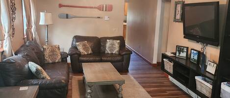 Smart TV, video games, DVD player, books