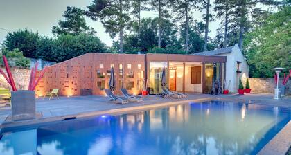 ChĂąteau de Candes - La tour du XVĂšme vue Loire - Piscine - Sauna - Spa