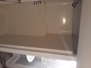 Unclassified image, 3 of 8, button