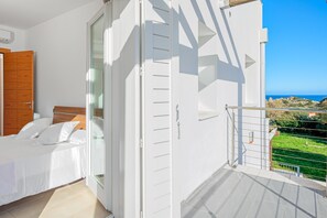 2 chambres, fer et planche à repasser, accès au Wi-Fi (inclus)