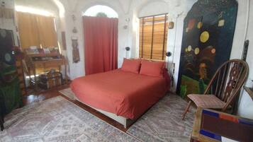 Wifi gratis y ropa de cama