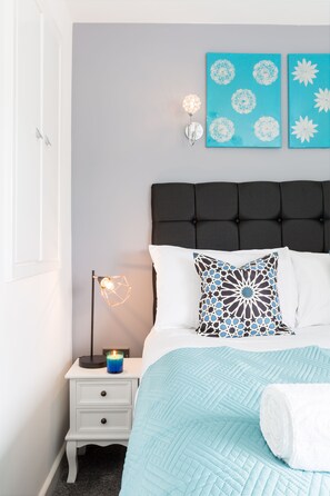 4 dormitorios, tabla de planchar con plancha, wifi y ropa de cama