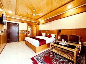 프리미어룸 | 메모리폼 침대, 간이 침대, 무료 WiFi, 침대 시트