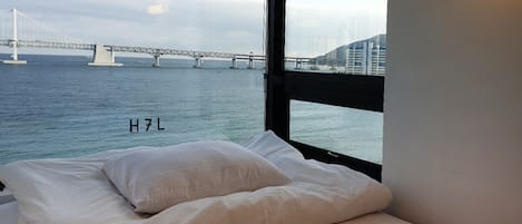 2 Persons MiniRoom, Ocean View | Free WiFi, bed sheets