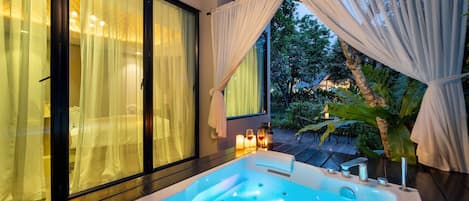 Suite luna di miele | Vasca idromassaggio privata