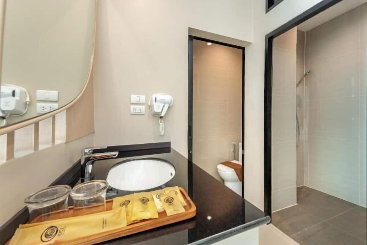 Bathroom | Shower, bathrobes, slippers, towels
