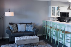 TV, fireplace - Sunsets, Peace & Quiet, Next to Northside Park, Over 60 5 Star Reviews! (Ocean City)