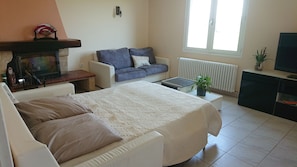 3 habitaciones, tabla de planchar con plancha y wifi gratis