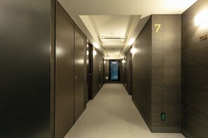 Hallway - Hotel Tabard Tokyo (Tokyo)