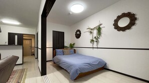 Apartamento luxo, 1 quarto | Roupa de cama