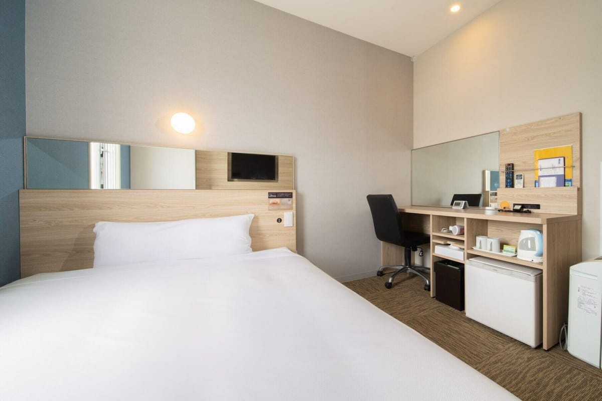 single room, non smoking | 1 bedroom, desk, free wifi, bed sheets