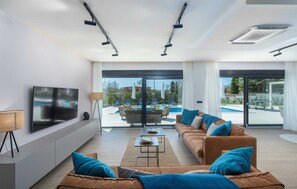 Smart TV, biblioteca musical