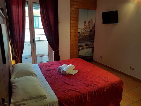 Desk, free WiFi, bed sheets