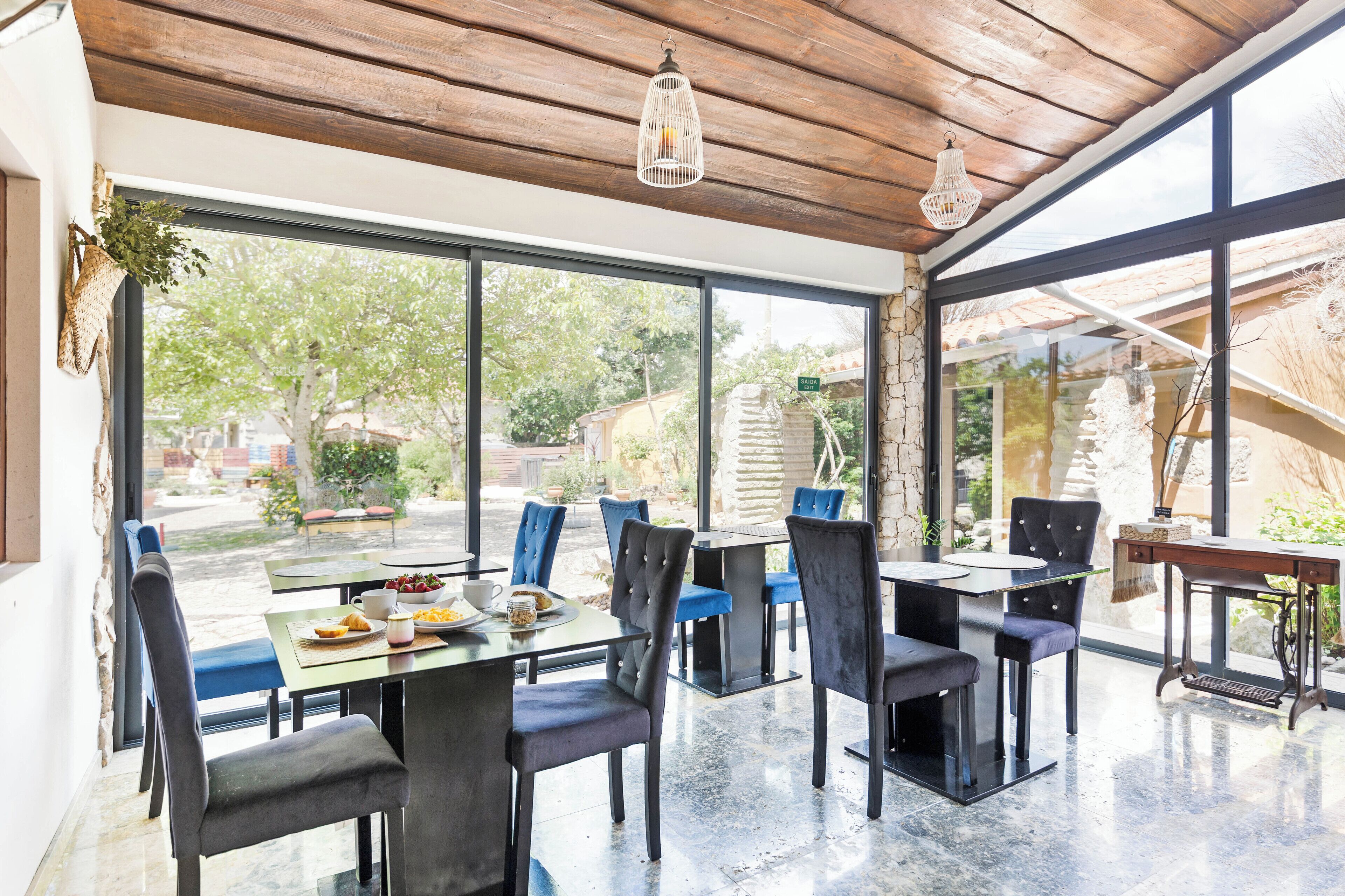 Desayuno buffet incluido todos los días 