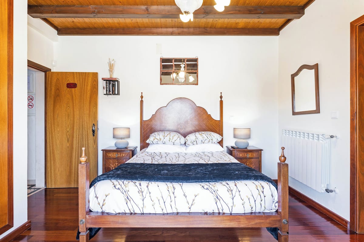 Classic Room (3) | Premium bedding, minibar, individually decorated, individually furnished