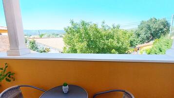 Classic Room, Balcony, Mountain View (5) | View from room