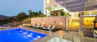 Kampos Villa I, Nature Living with Heated Pool