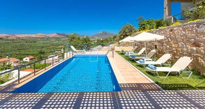 Kampos Villa I, Nature Living with Heated Pool