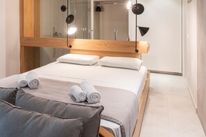 2 Schlafzimmer, Zimmersafe, Bügeleisen/Bügelbrett, WLAN