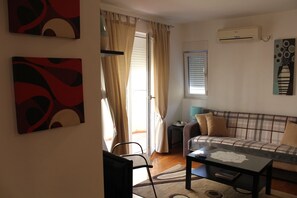 Interior - Comfort Apartments Budva (Budva)