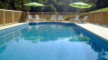 Piscine extérieure