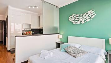Studio, Non Smoking | Free WiFi, bed sheets