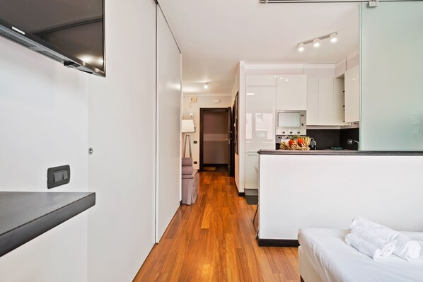 Estudio, para no fumadores | Área de sala de estar | Televisión de pantalla plana