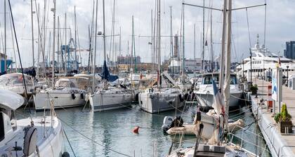 Porto Antico & Aquarium Flat