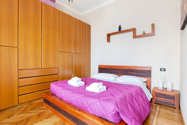 Apartment, 1 Bedroom, Non Smoking | 1 bedroom, free WiFi, bed sheets