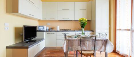 Apartment, 1 Schlafzimmer, Nichtraucher | Eigene Küche