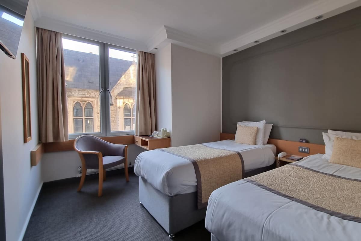 1 bedroom, in-room safe, desk, laptop workspace