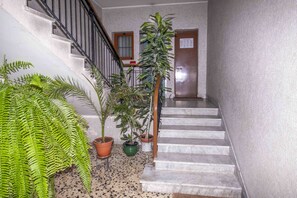 Property entrance - Miti dello Stretto B&B (Messina)