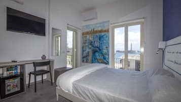 Suite, Jetted Tub, Sea View (Colapesce) | 1 bedroom, premium bedding, in-room safe, individually furnished