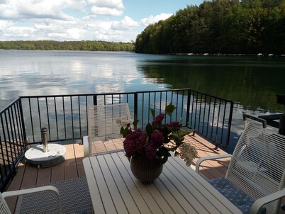 Bootshaus auf dem Schwarzer See