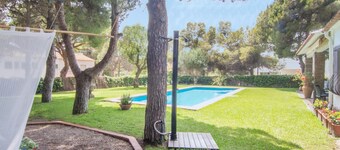 INDIGO BY BLAUSITGES Villa with large private pool and garden