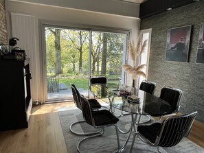 Free daily self-service breakfast  - La Maison de l'Orbière (Forcé)