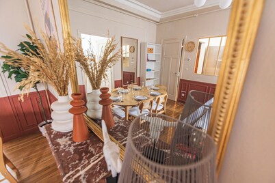 L'haussmannien - Spacious 4-bedroom - Centre Gare