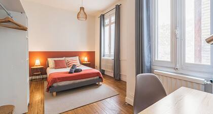 L'haussmannien - Spacious 4-bedroom - Centre Gare