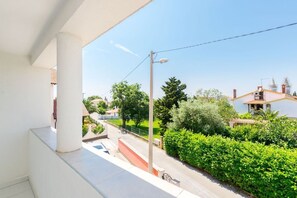 Apartment (N3) | Balcony view