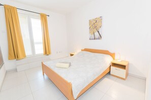 Apartment (N3) | 2 bedrooms, free WiFi, bed sheets