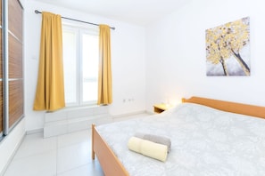 Apartment (N3) | 2 bedrooms, free WiFi, bed sheets