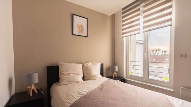 1 bedroom, desk, iron/ironing board, WiFi