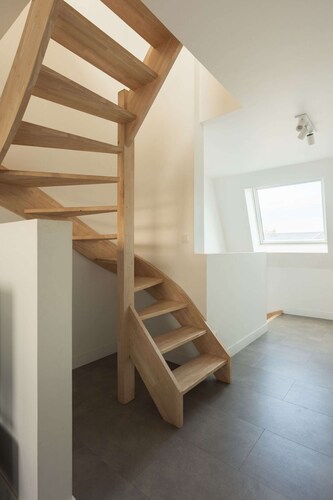 ★★★ Contemporary duplex apartment near spa ★★★