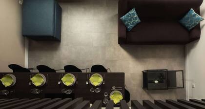 ★★★ Contemporary duplex apartment near spa ★★★