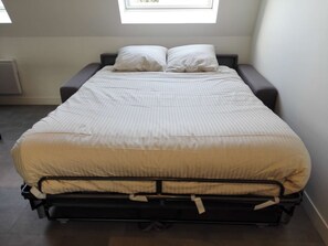 1 Schlafzimmer, Schreibtisch, Bügeleisen/Bügelbrett, WLAN