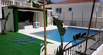 Villapreciosa ideal to relax with family or friends