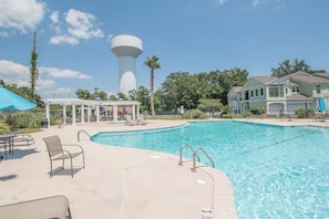 Indoor pool, outdoor pool