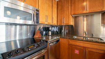 Condo, Multiple Beds, Private Pool, Beach View | Private kitchen | Fridge, microwave, stovetop, dishwasher