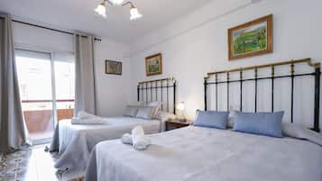 3 bedrooms, iron/ironing board, free WiFi, bed sheets