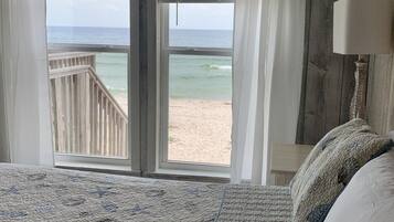 4 habitaciones, tabla de planchar con plancha y cuna de viaje